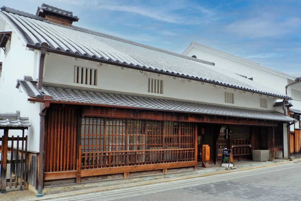 江戸町家でホットビール体験!伊丹「郷町◯店」クリスマス限定スイーツも