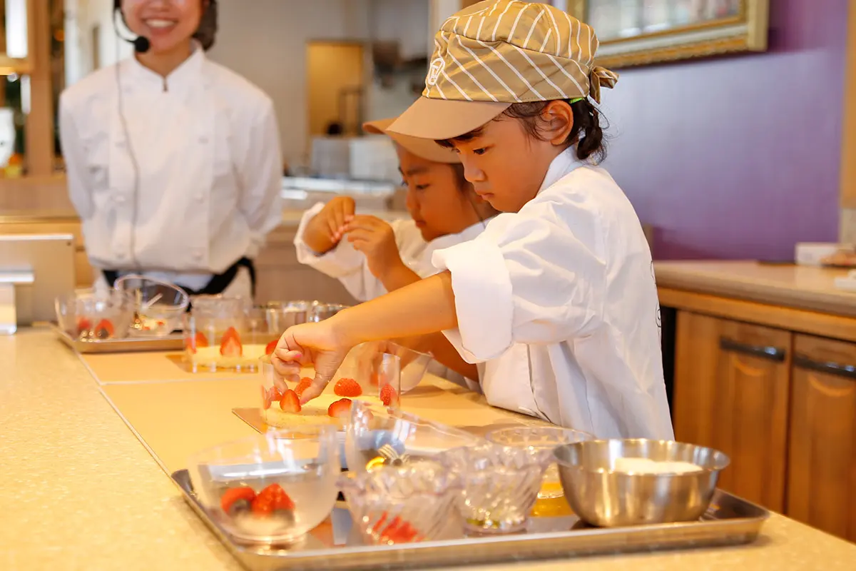 思い出を贈ろう!TOOTH TOOTHでキッズパティシエ体験、バレンタインケーキ作り
