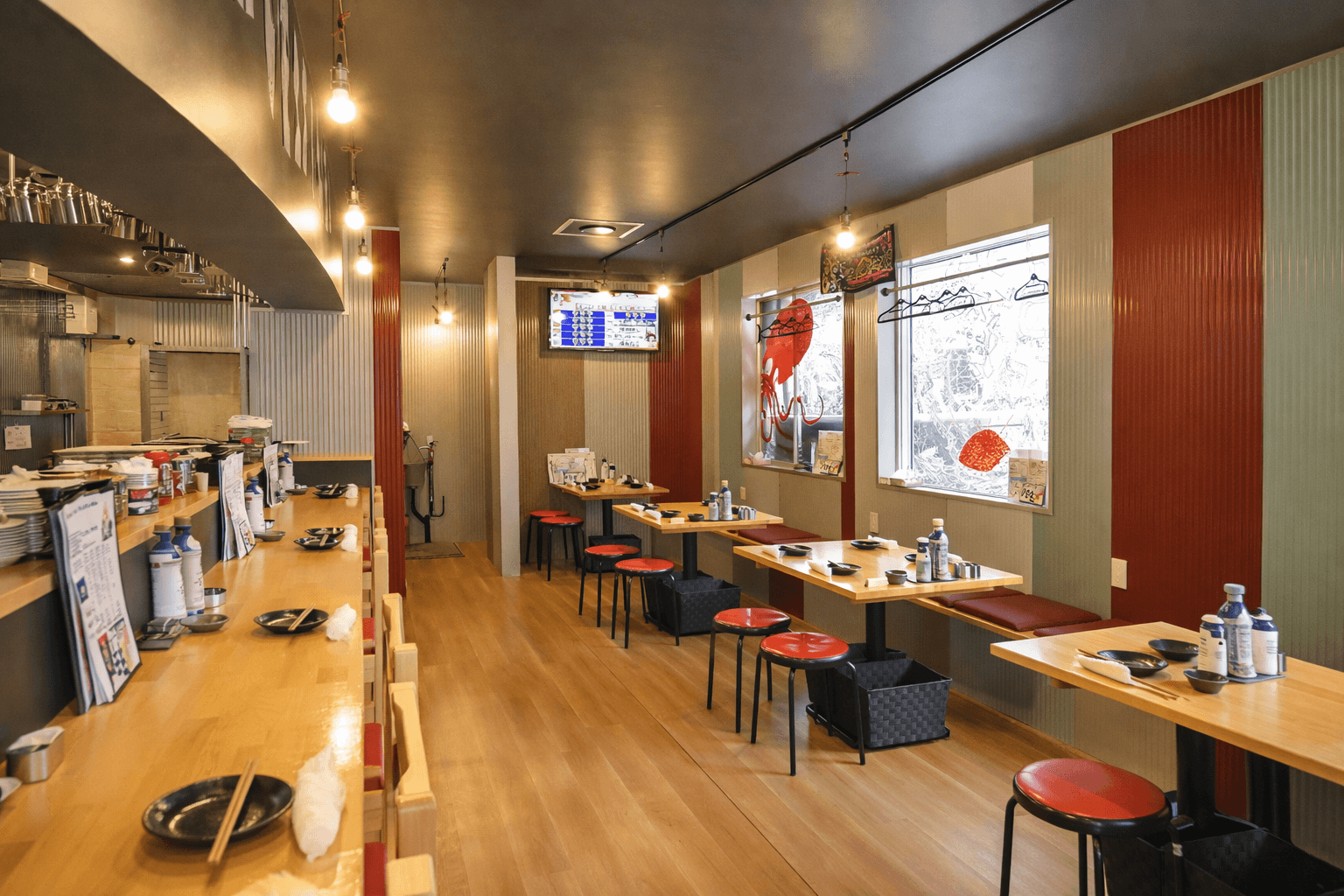 姫路初上陸!東加古川で話題の『魚酒場 三士』駅前に2/1オープン