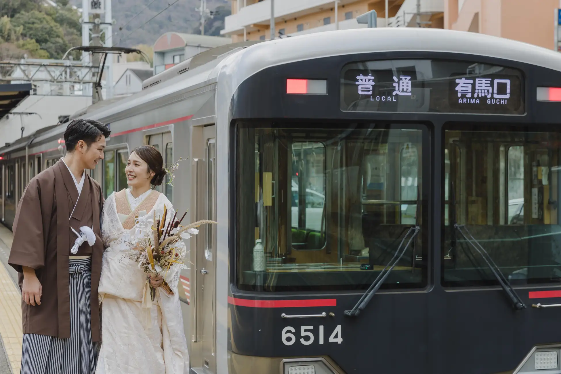 有馬温泉に着物文化の新拠点「折り鶴」4/3開業 - レンタル着物で街歩き体験