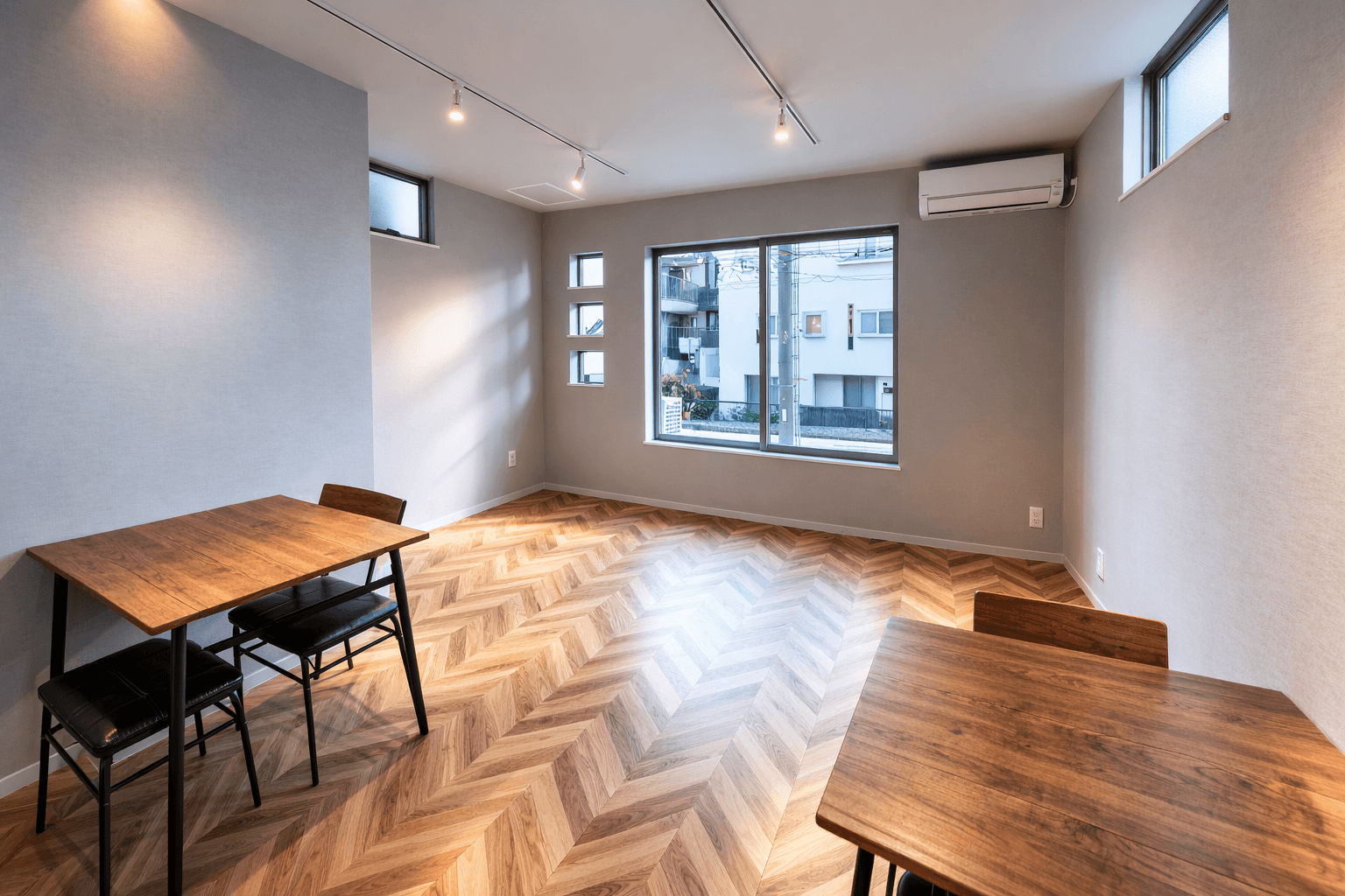 西宮市で動画編集を学べる就労支援B型「ReverVワークス」3/16開始