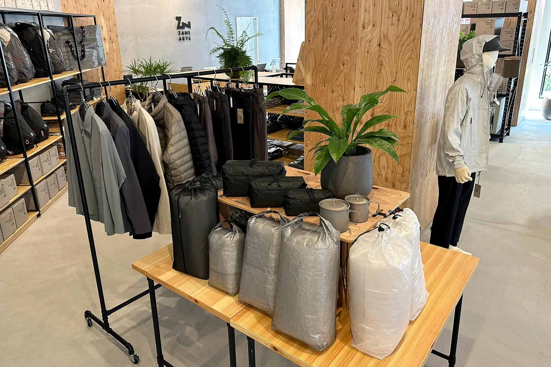 ゼインアーツ神戸三宮店3/28オープン!関西初のアウトドア専門店