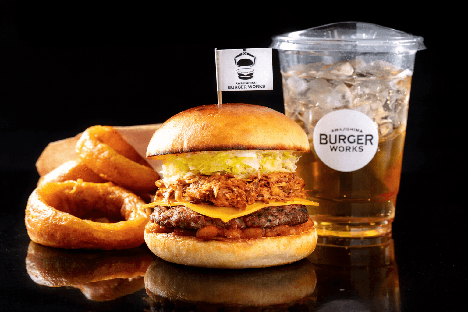 淡路SA下り線に新名所!AWAJISHIMA BURGER WORKS 3/12 開店