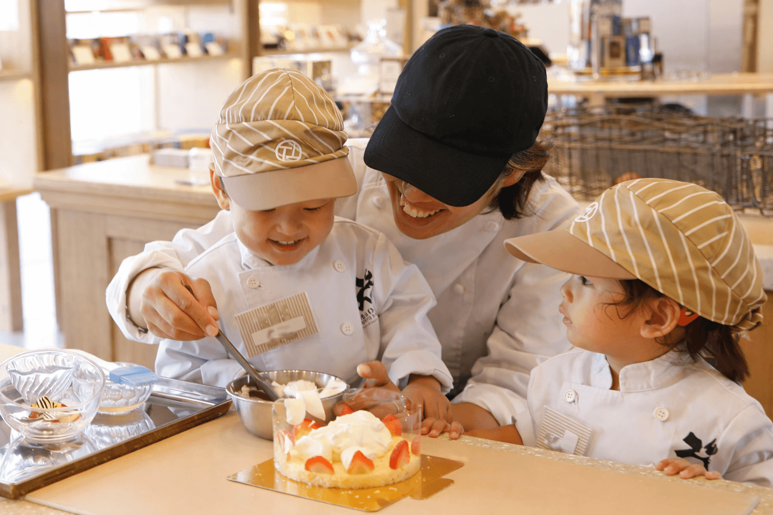 垂水マリンピア神戸でGW!LAGOON TOOTH TOOTHキッズパティシエ体験