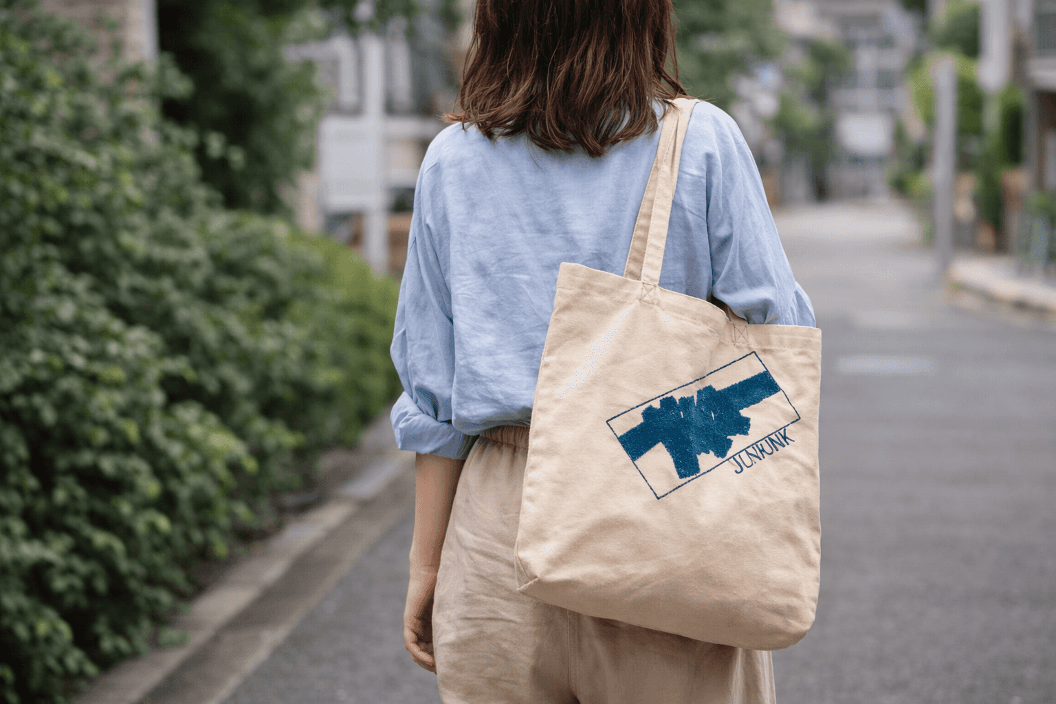 ジュンク堂書店50周年記念グッズ発売|神戸ポートタワーコラボキーホルダーも