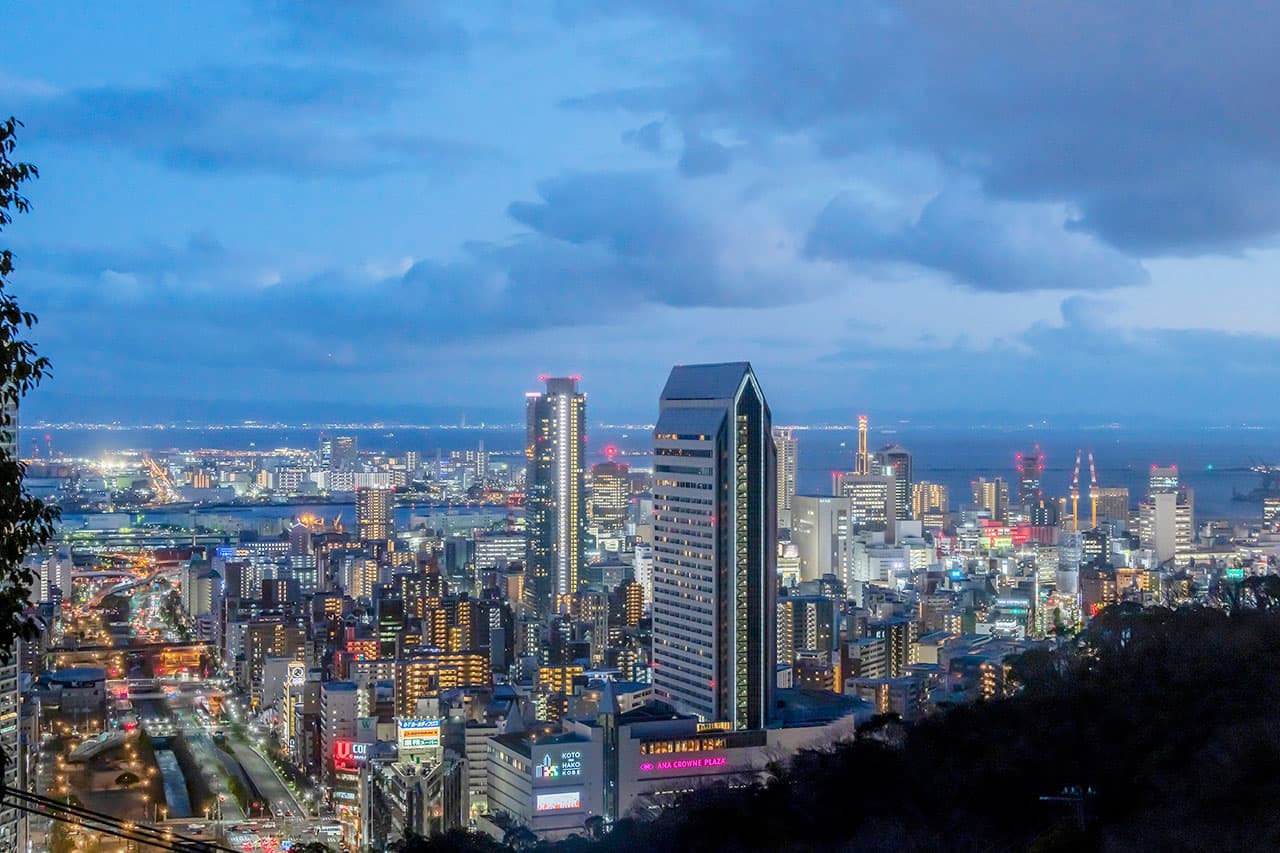 神戸ANAクラウンホテルで没入型アートダイニング『7 Paintings』開催のイメージ画像