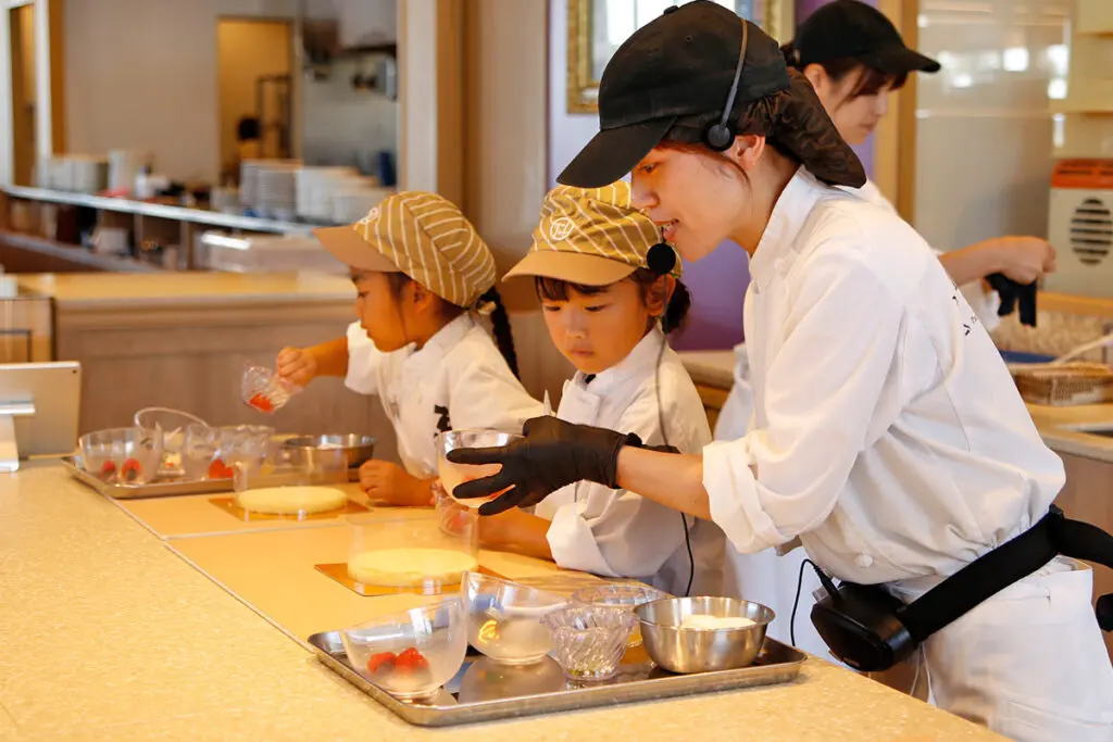 思い出を贈ろう!TOOTH TOOTHでキッズパティシエ体験、バレンタインケーキ作りのイメージ画像