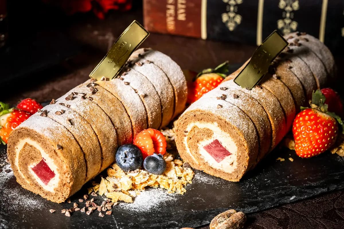 きらめく苺とショコラの誘惑!神戸ラスイートで贅沢ブッフェのイメージ画像