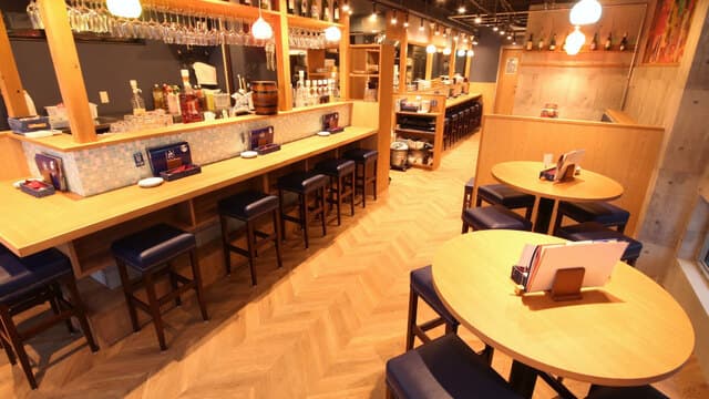 伊丹駅前に「ボナパルト・ブルー」兵庫初出店!創作洋食の大衆酒場が12/22開店のイメージ画像