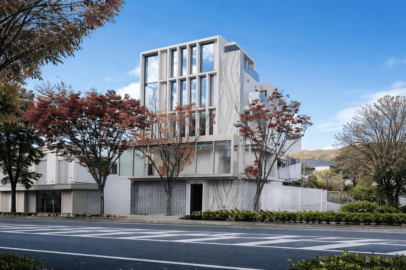 芦屋ギャラリーで窪塚洋介 個展「雲中白鶴」開催!墨画と陶芸の世界のイメージ画像