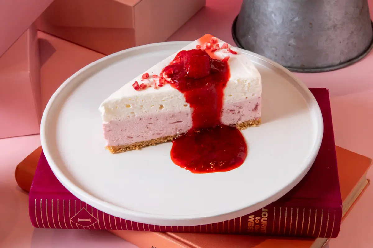 神戸旧居留地ニューラフレア、いちごスイーツ2/10から!のイメージ画像