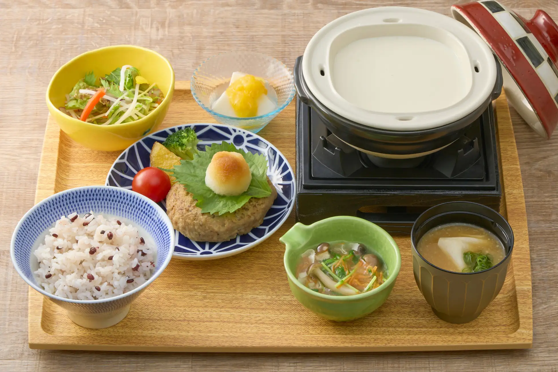 西宮エビスタに「梅の花の定食や うめまめ」2/21開店!湯葉と豆腐の専門店のイメージ画像