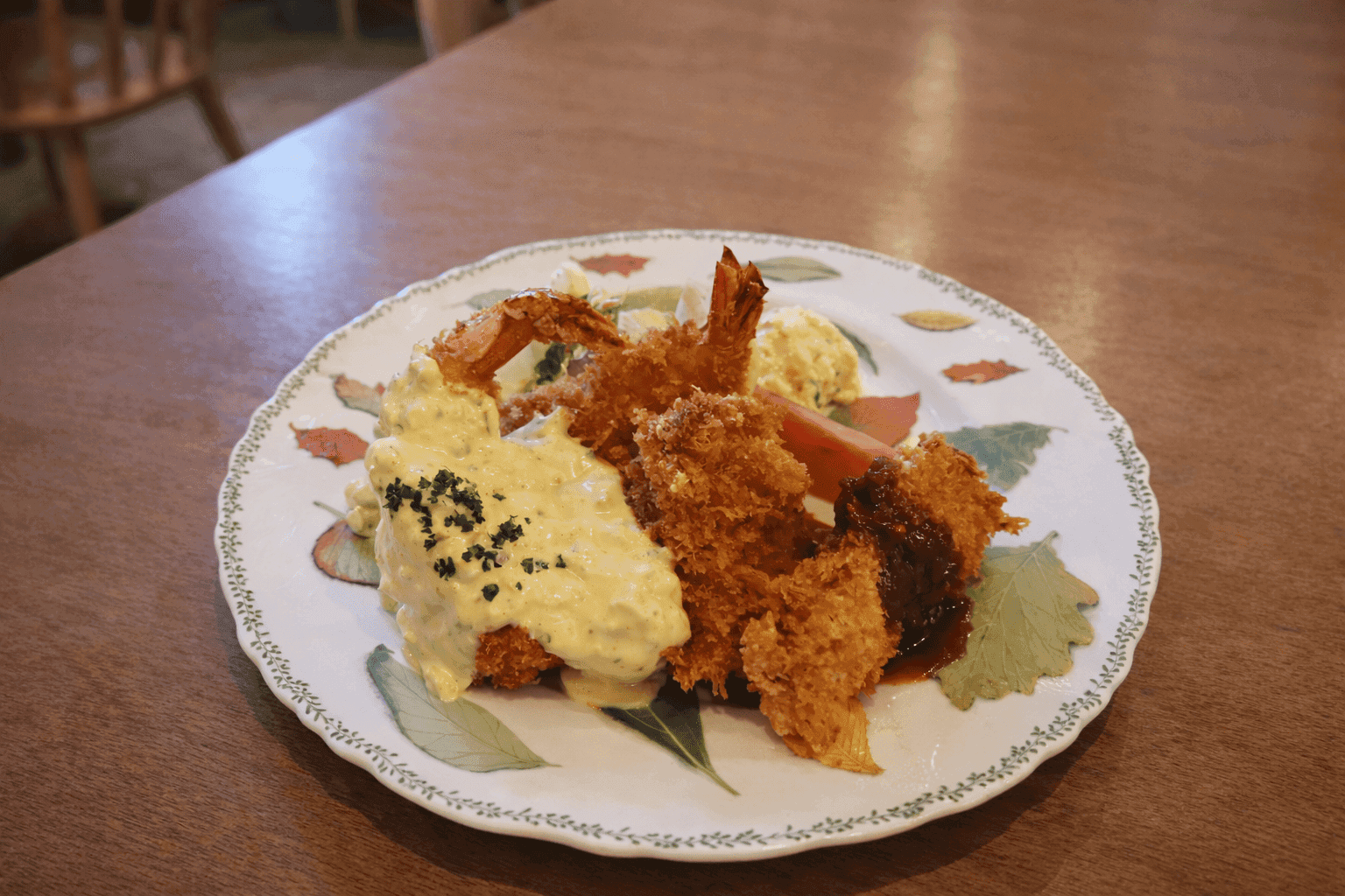 明石 西新町に洋食ログシー2号店オープン!地元食材に舌鼓のイメージ画像