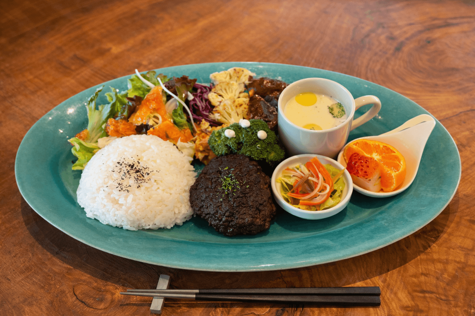 淡路島カフェ「cafe ARREBOL (アレボル)」2/5オープン!自家製野菜ランチと夕陽のイメージ画像