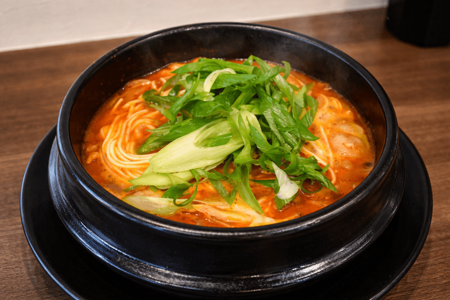 大阪発の人気ラーメン店「8910白寿 (はくじゅ)」がついに神戸・大開通へ!のイメージ画像