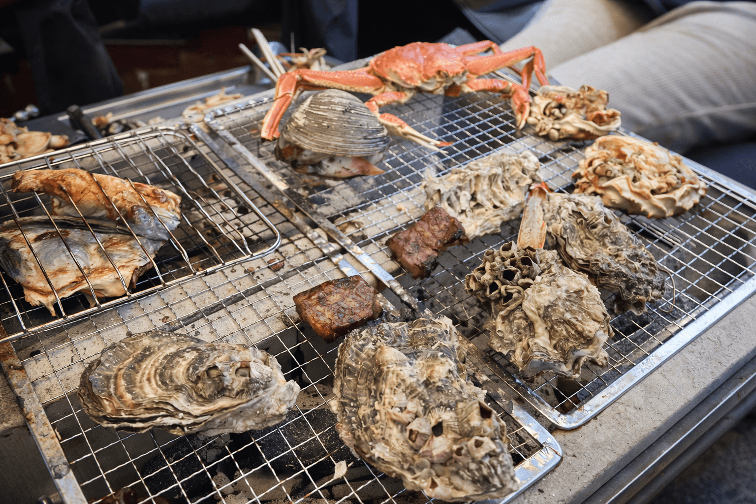 三田市「出張能登炉ばた」開催!カニ・牡蠣BBQで能登を応援のイメージ画像