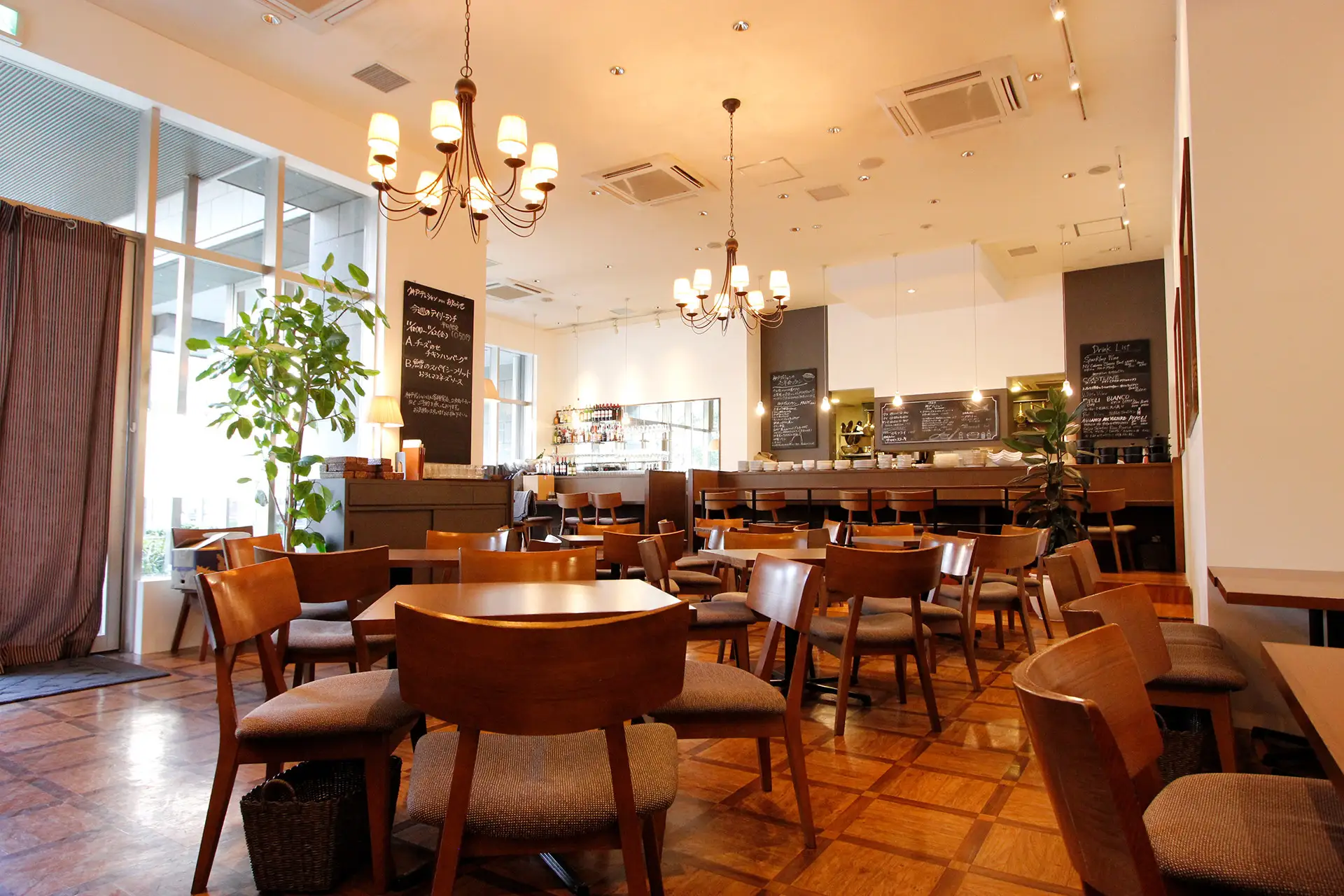 三宮「神戸デュシャン」春のロゼと神戸洋食を楽しむのイメージ画像