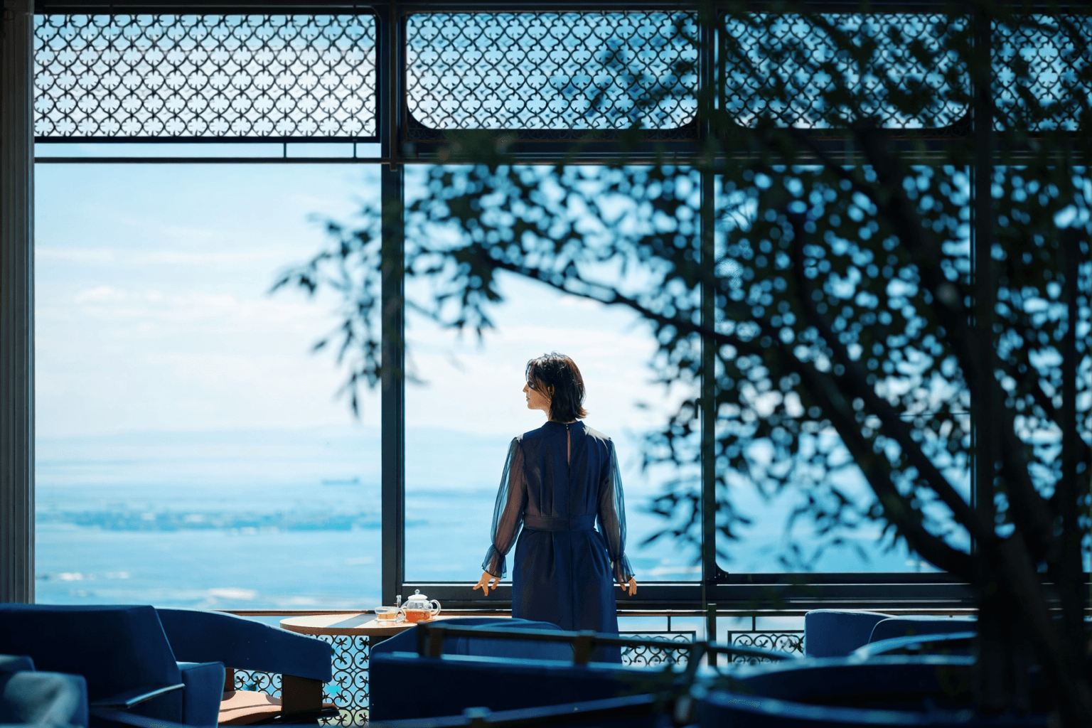 神戸布引ハーブ園「ザ・ヴェランダ神戸」4/25リニューアル!絶景テラス&カフェがラグジュアリーにのイメージ画像