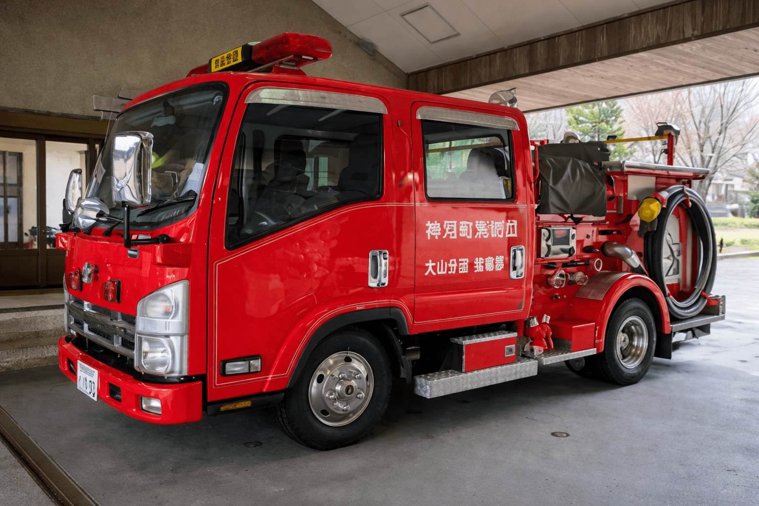 神河町ヨーデルの森 4月は働く車&動物ふれあい体験!家族で春を満喫のイメージ画像