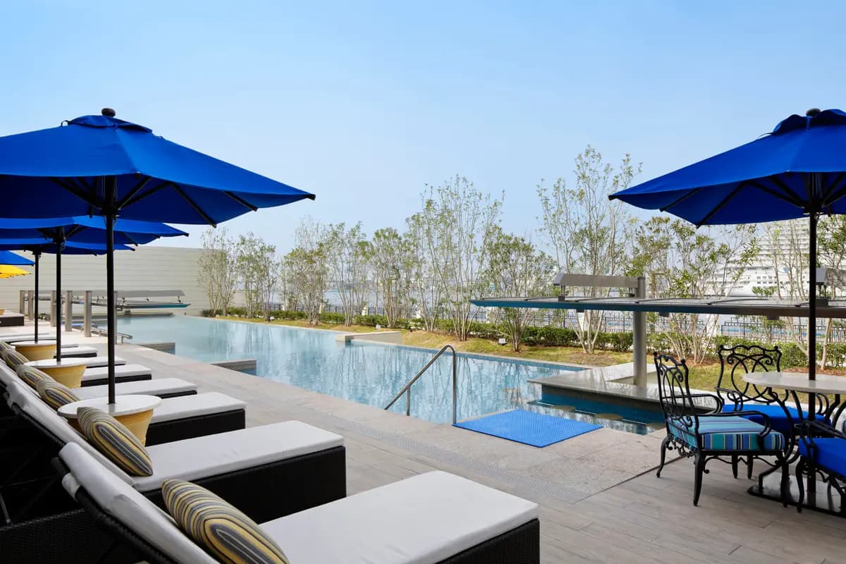 神戸みなと温泉 蓮 10周年感謝祭!天幕サウナ&熱波師イベント4月開催のイメージ画像