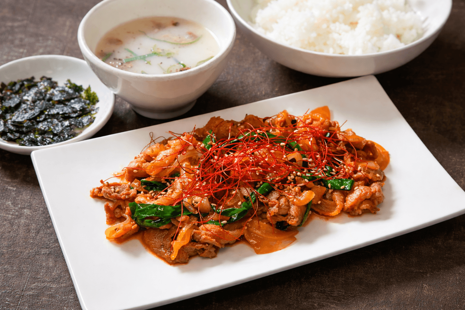 元町・旧居留地「晴レ時々タッカンマリ食堂」韓国ランチが新登場!のイメージ画像